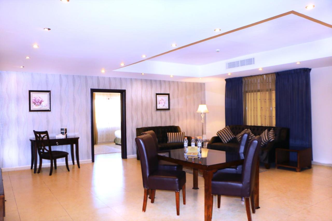 City Rose Hotel Suites Amman Buitenkant foto